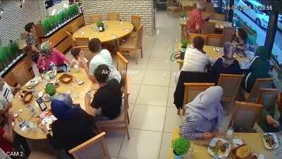 A car hit the restaurant in Turkey