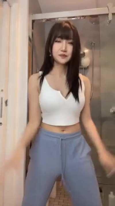 Wow!!!!! AriaSaki 🥵