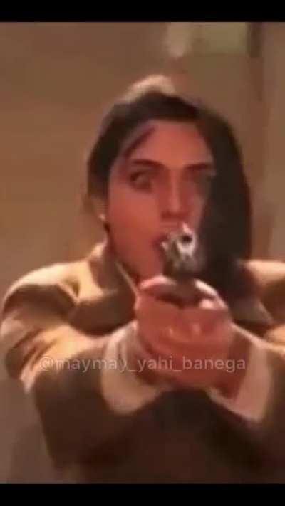 Aaj bhi fatt jaati hai dekh kr!