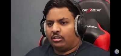 بندر و سبونج بوب