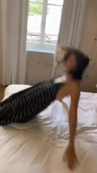 Gal Gadot is the definition of wifey material