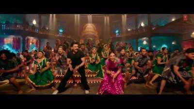 The Queen is back👑 💦Deepika Padukone for Current Laga Re (Teaser) Cirkus