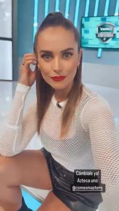 Andrea Sola / Azteca Deportes