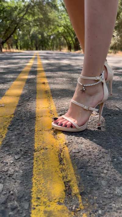 Heels for days! 👠💃