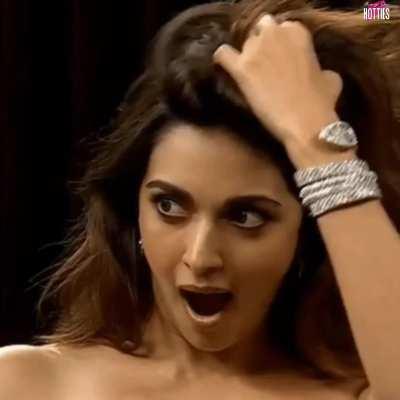 1 min full Cumpilation of Kutiya Raandvani whoring herself in KWK. Bitch just loves to get Blacked. Fucking Teasing Raand craving for Merciless Breeding Sessions.