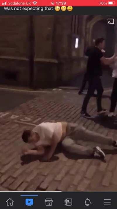 Guy gets KO’d with beautiful head kick.