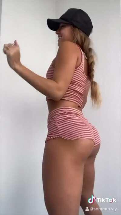 The way it jiggles in slow motion - unbelievable