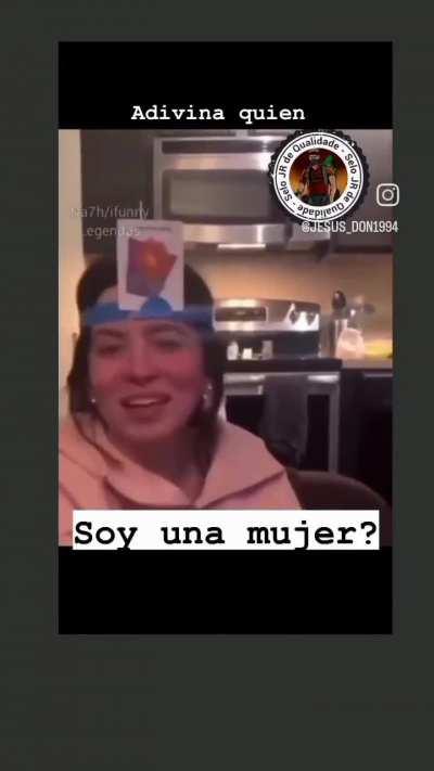 Mujer tirando facts (bait)