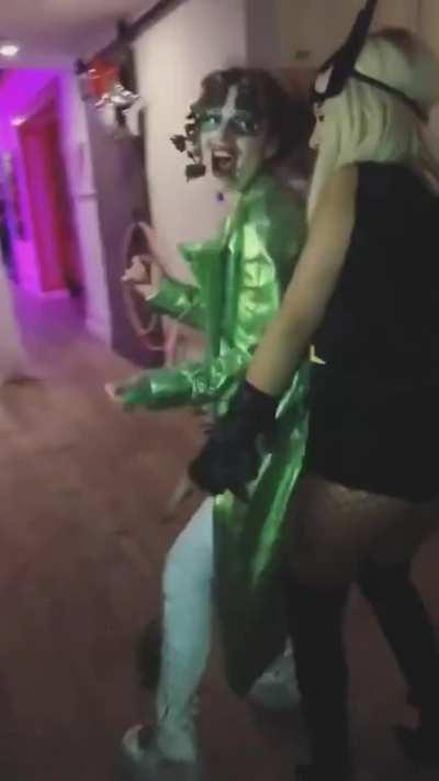 Bella Thorne shows off her tits while she dances with her girlfriend