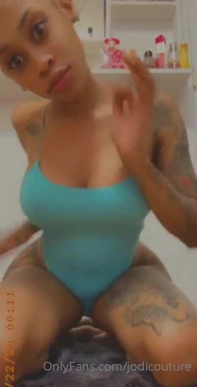 dm for her Onlyfans folder $$