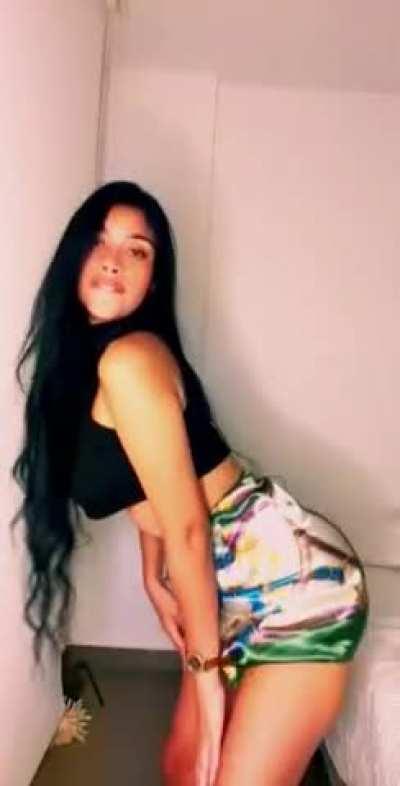 Can I shake it for you like this..?