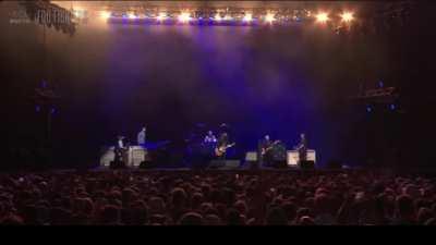 Dave Grohl shouts out Death Grips (ACL Fest 2023)