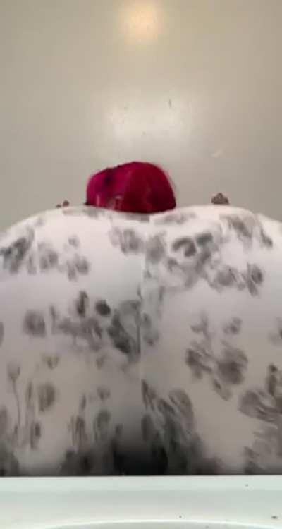 A little booty shaking before bed