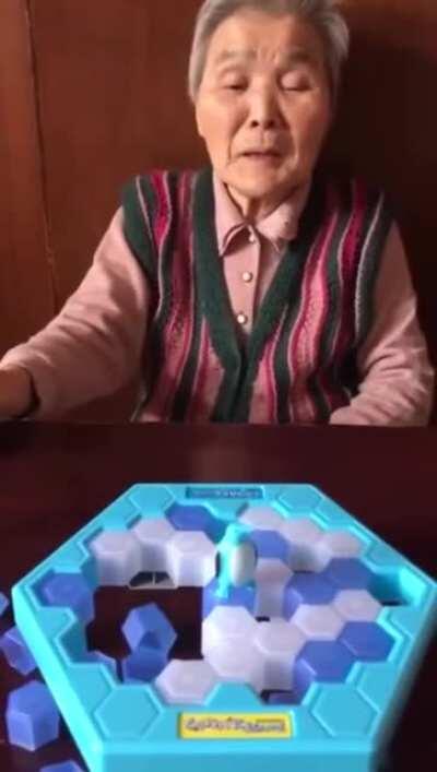 Penguin Trap The Best Game in Japan