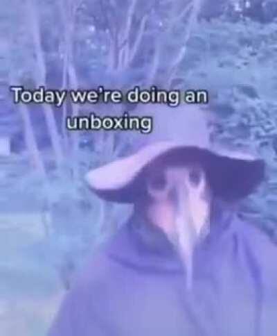 ooh! i wonder what's inside !