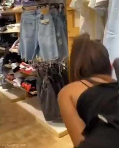 She took off her panties then bent down in public without being noticed [GIF]