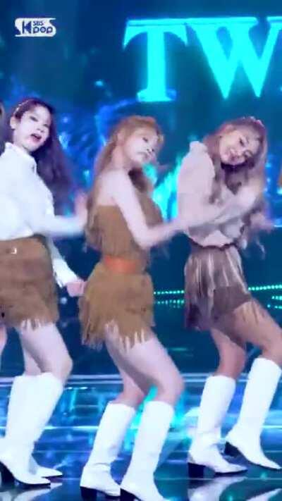 200614 - Sana (ft. Dahyun & Jihyo)