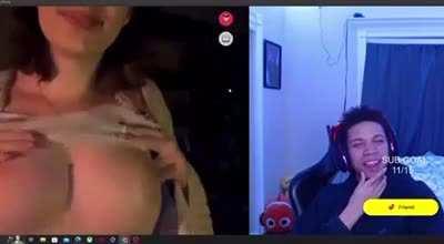 Last Kumzzi titty flash of the day 