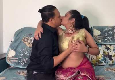Ritu Rai in Happy Lugai Showx