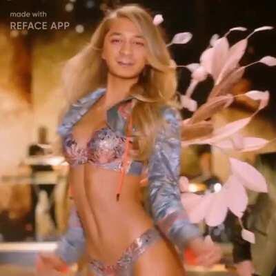 Somebody wanted more boobie Alex so....