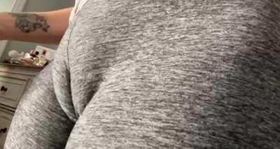 No hiding this phat pussy