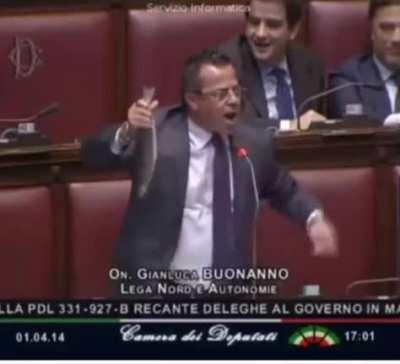 Tfw la spigola is primo de aprile 🦐