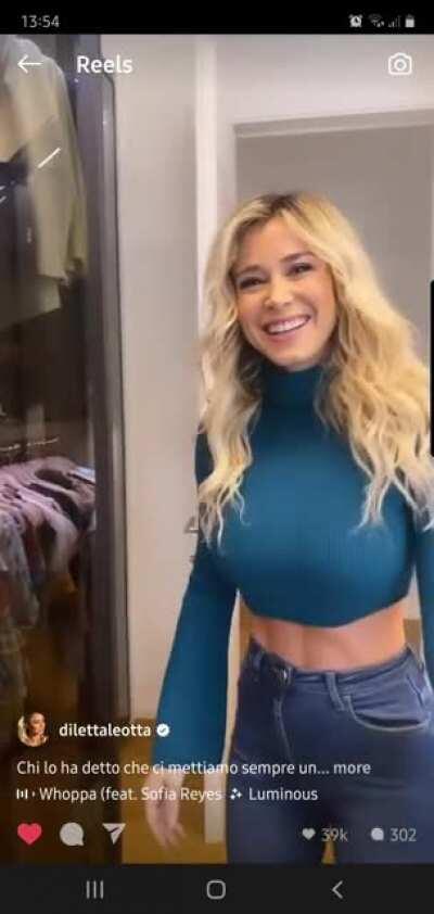 This woman is 🔥🔥 😍😍😍