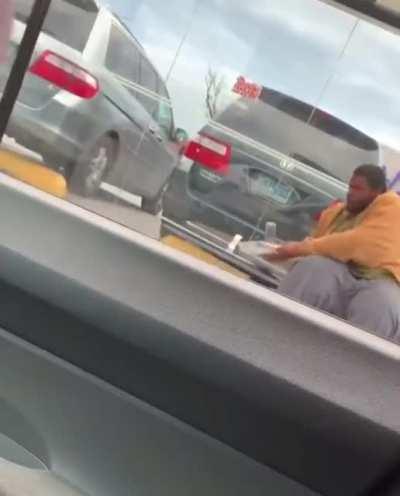 Give me a fuckin wing OG😭