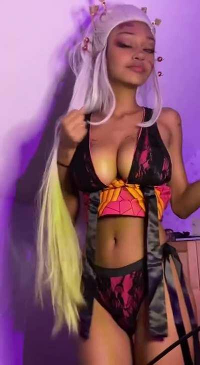 Anyone know her name?