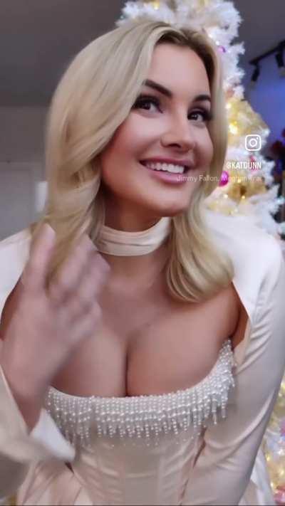 Kat Dunn (BB21) teases