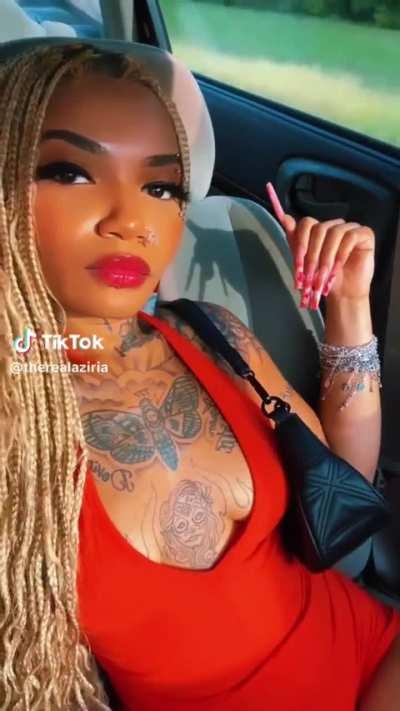 Sexy and tattooed up😮‍💨