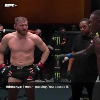 Wholesome exchange post fight where Jan offers to be Izzy’s bodyguard