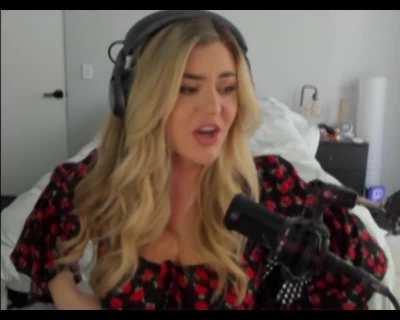 Throwback to Brooke’s bouncing cleavage 🍒