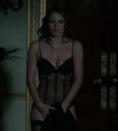 Elizabeth hurley in Lingerie