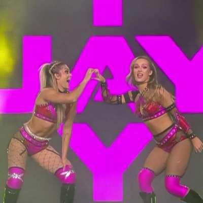 Tay Conti & Anna Jay