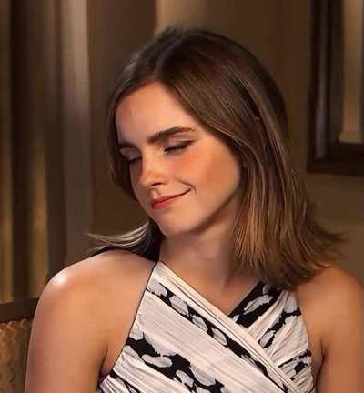 When you Compliment Emma Watson's Beauty and Tell her that you Want to Fuck her Aggressively.