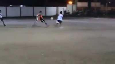 Time dos aleijados vs. feministas