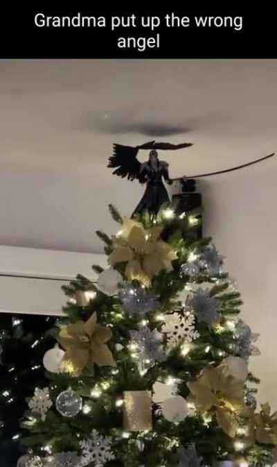 Which Sephiroth figurine is this?