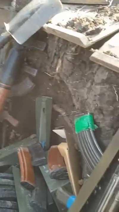 The everyday life of Ukrainian soldiers in the trenches.