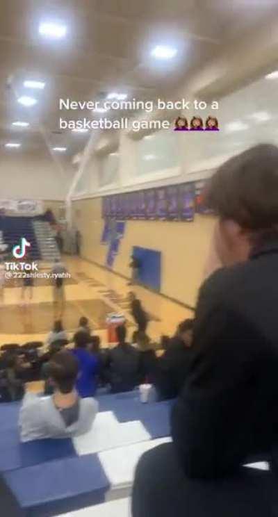 This needs to stop😂