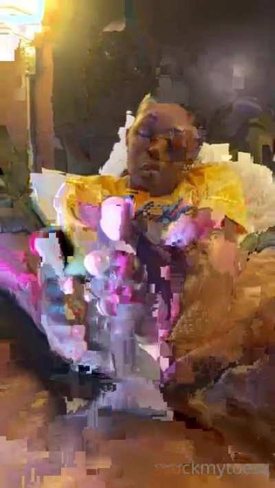 Nice Ebony FJ session. Njoy.... 100