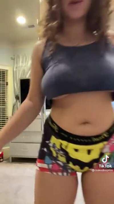 A Big Thicc Barrel of Fun 🥴🥳