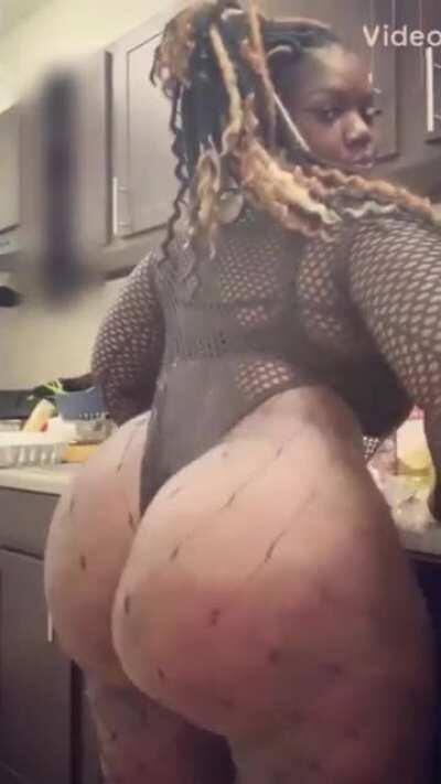 Goodmorning😎👏🏾 (1 Out Of 2🤫)