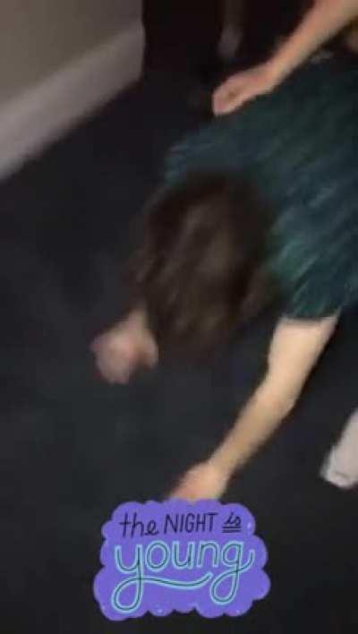 Girl Knocks Out A Guy