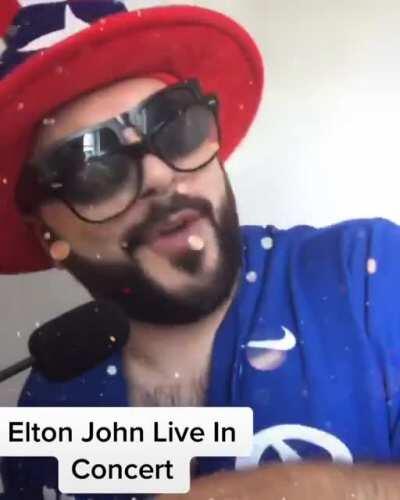 Elton John Live In Concert