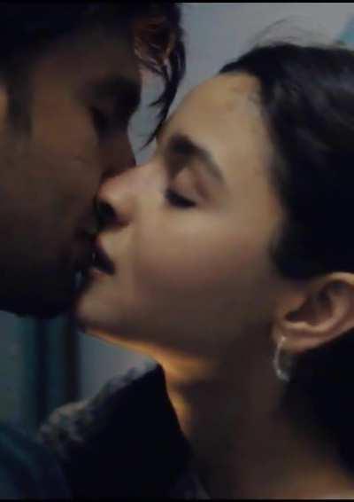 Alia Bhatt [Gully Boy]