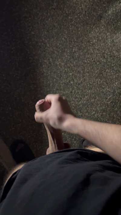 the breeze feels nice 💦