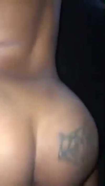 Somebody pm me her name please