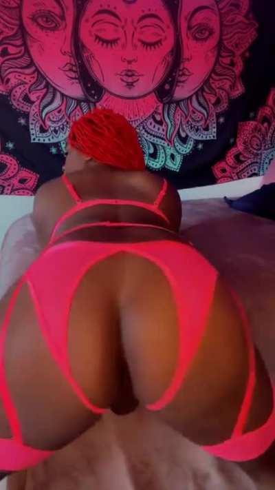 Slutty Ts NayNay don’t play 😝