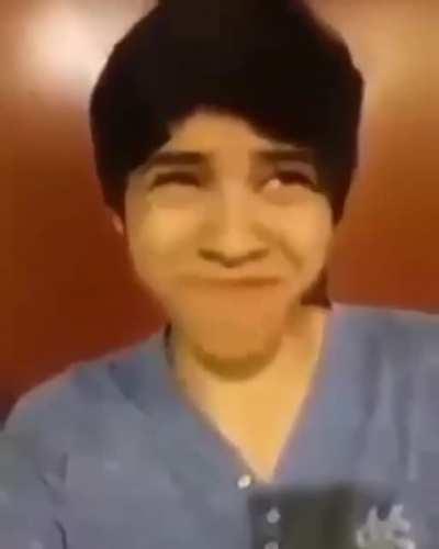 Pero que buen momo la puta madre